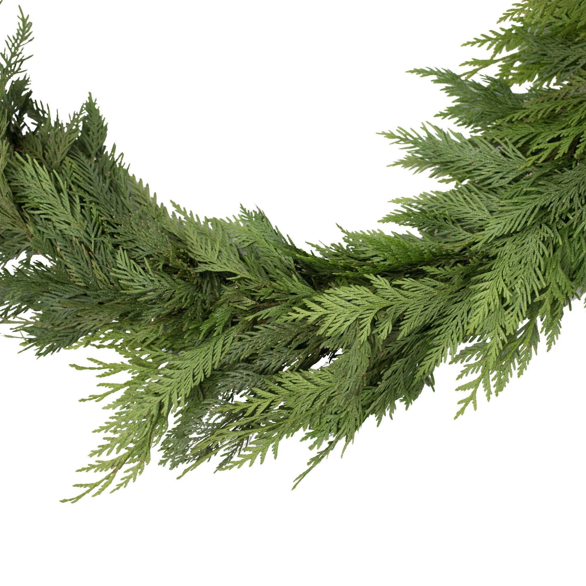 15' Fresh Western Red Cedar Garland - Image 3