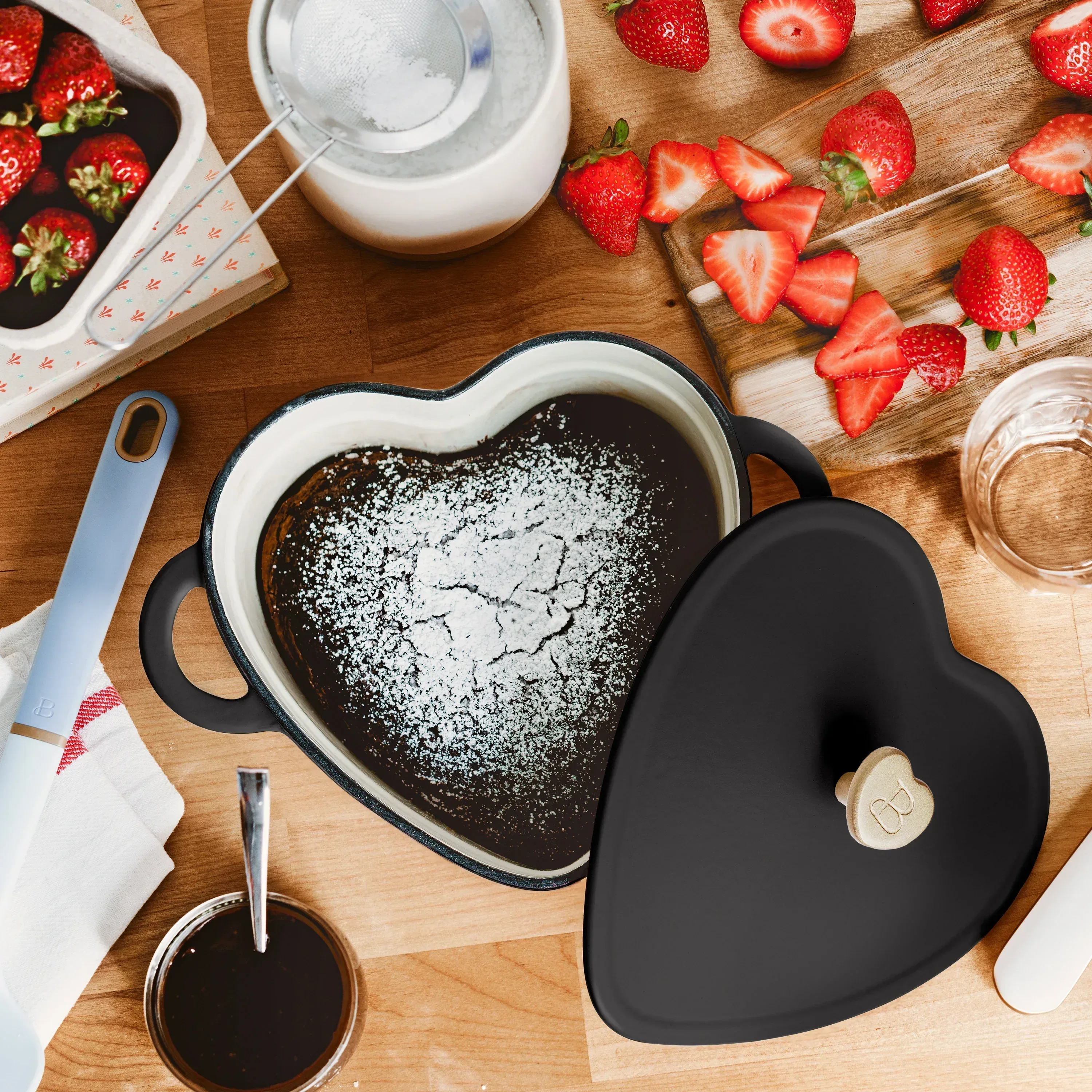 Beautiful 2QT Cast Iron Heart Dutch Oven, Black Sesame by Drew Barrymore - Image 7