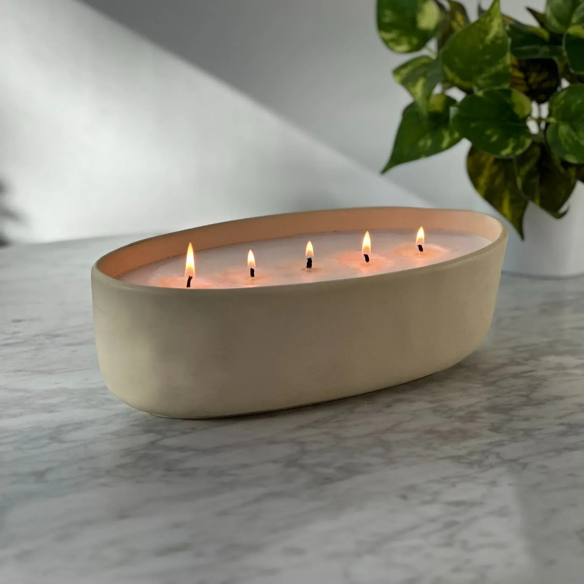 Better Homes and Gardens 5-Wick 40.5 oz Ceramic Candle - Image 5