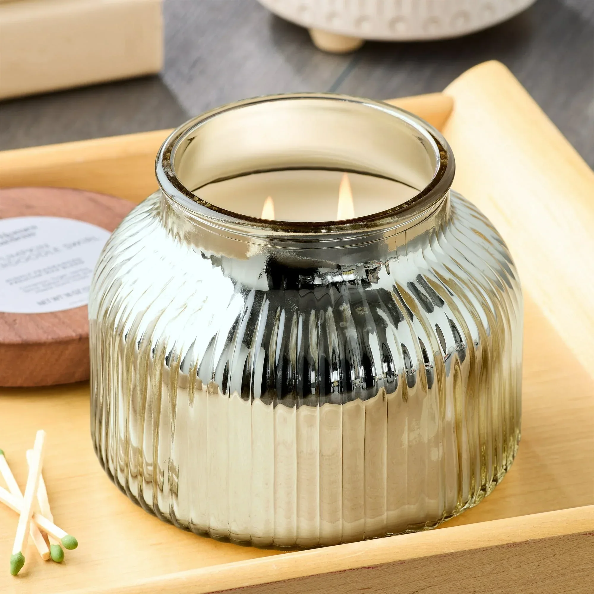 Better Homes & Gardens Scented Cotton 2-Wicks Ribbed Mecury Glass Jar Candle with Wooden Lid 18oz - Image 16