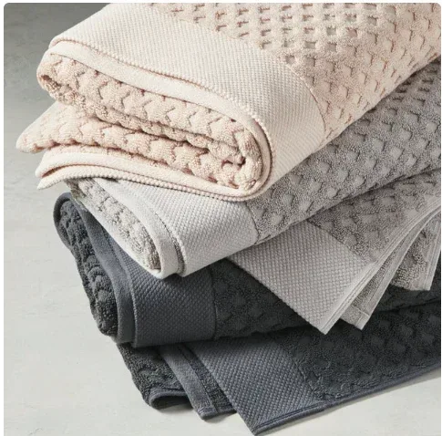 Better Homes & Gardens Signature Soft Texture Bath Towel, Gray - Image 3