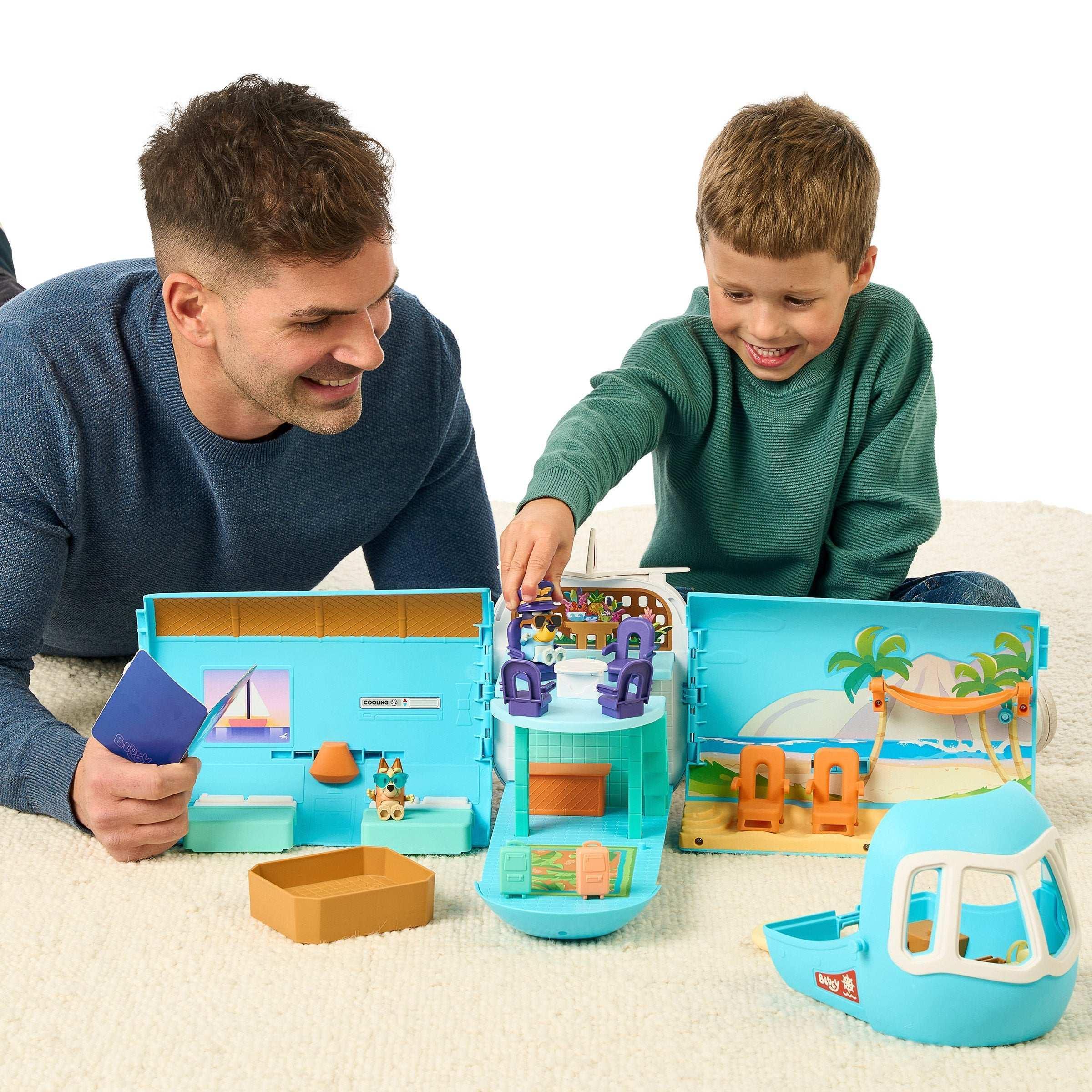 Bluey 3 in 1 Transforming Plane Mega Playset - Image 3