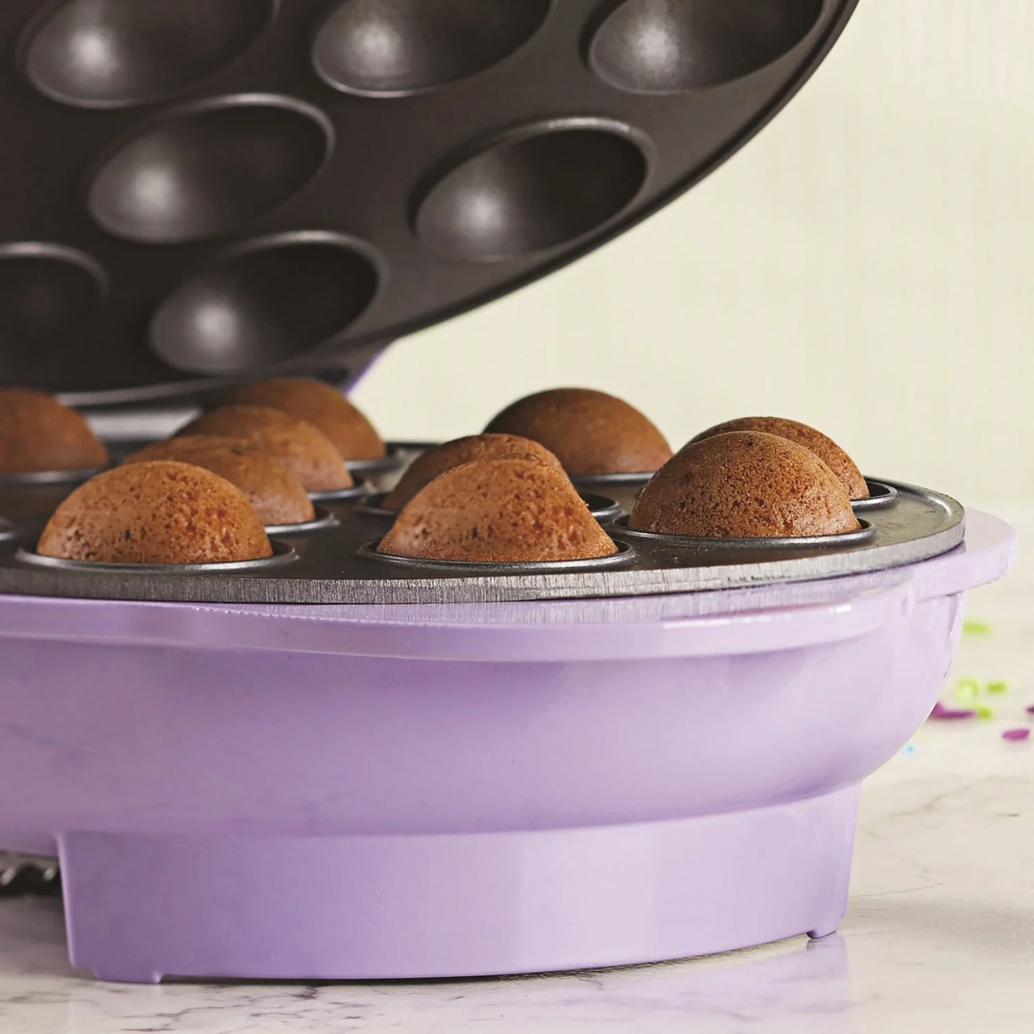Brentwood Just For Fun Nonstick Electric Cake Pop Maker, TS-254PT - Image 3