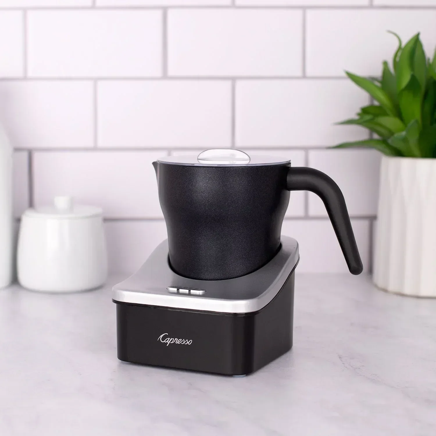Capresso Automatic Milk Frother - Image 8