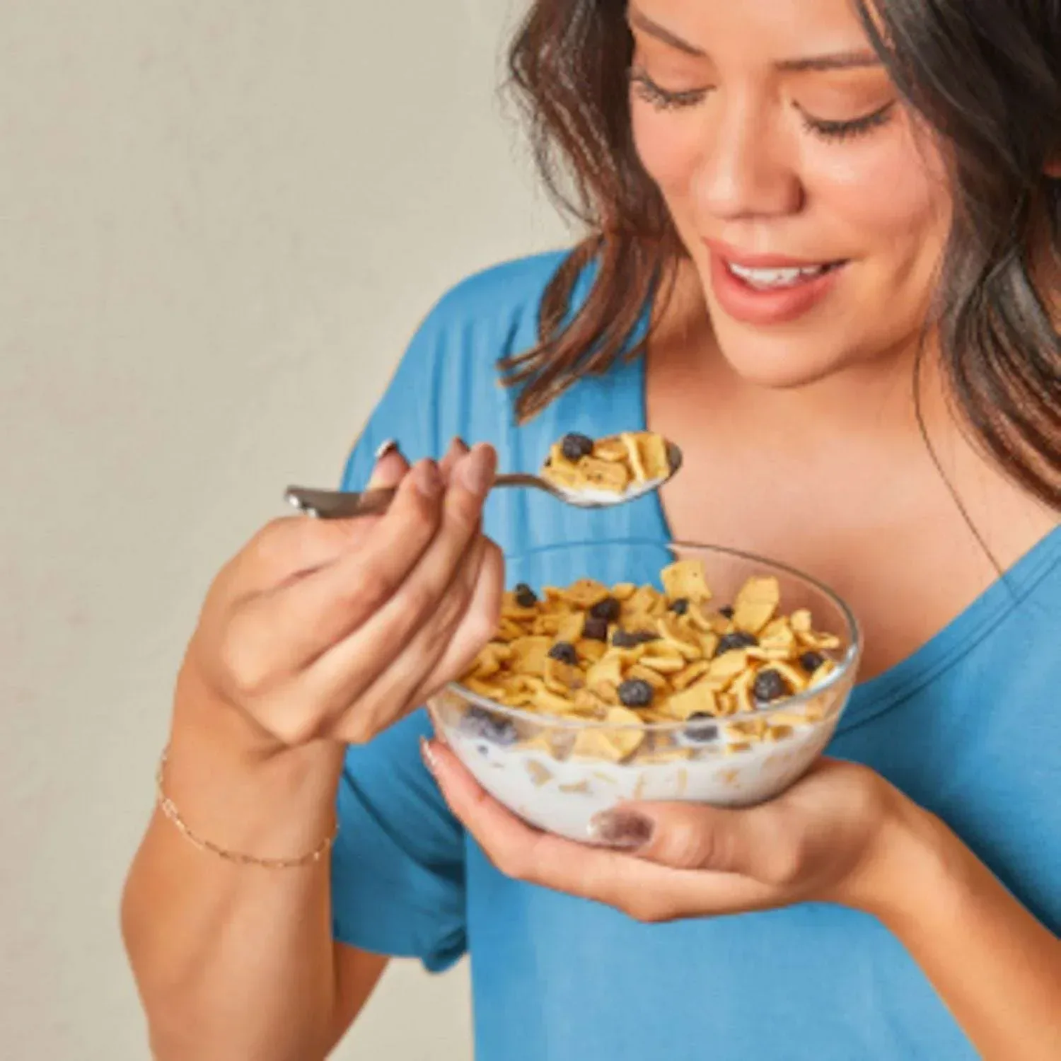 Catalina Crunch Blueberry Muffin Cereal, 19 oz. - Image 4