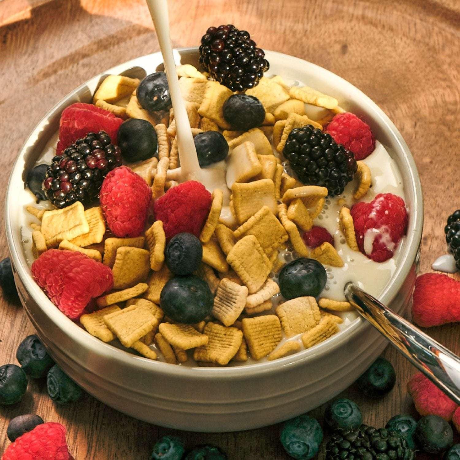 Catalina Crunch Cinnamon Toast Cereal, 22 oz. - Image 5