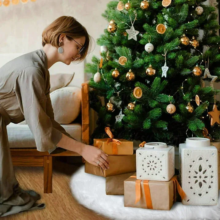 Christmas Tree Skirt 30 Inches Faux Fur White Christmas Tree Skirt for Christmas Tree Decorations Large Plush Tree Skirts Xmas Ornaments Decorations, White - Image 5