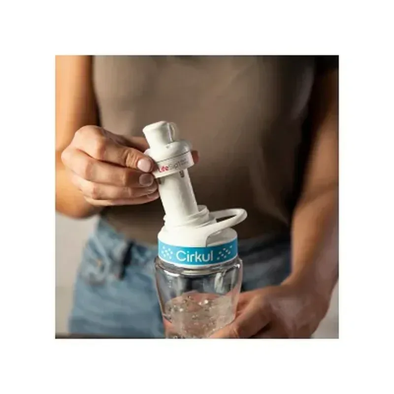 Cirkul 22-Oz. Plastic Water Bottle Starter Kit with Blue Lid + 6 Flavor Cartridges - Image 10