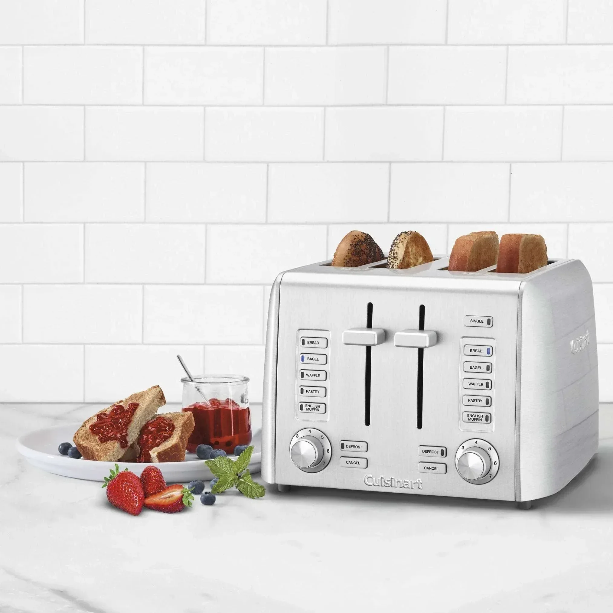 Cuisinart Custom Select 4-slice Toaster - Image 5
