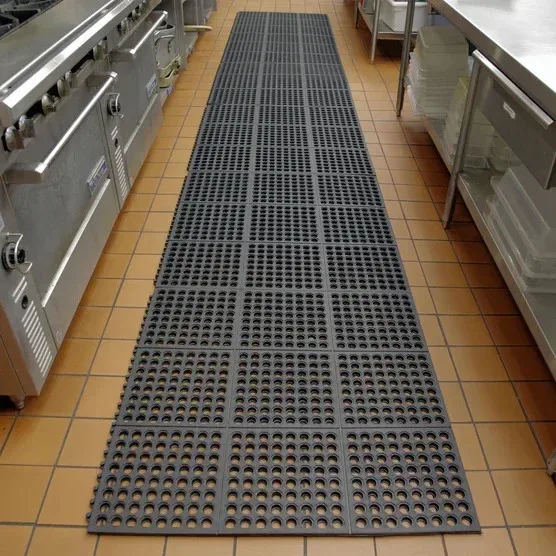 Cushion Safe 3 ft. x 3 ft. Modular Tiles 2-pack - Image 4