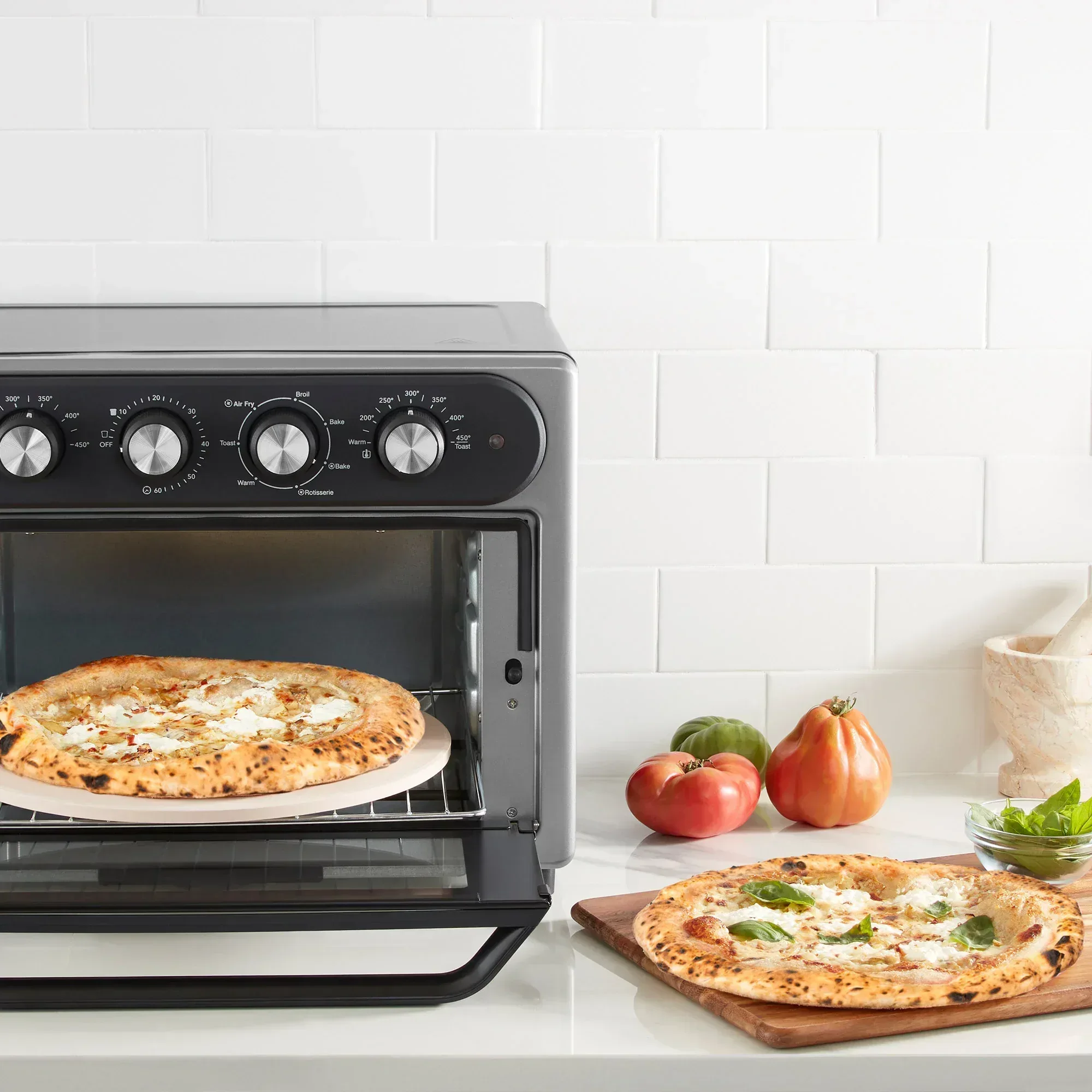 Dash Chef Series 23L Air Fryer Oven - Image 4