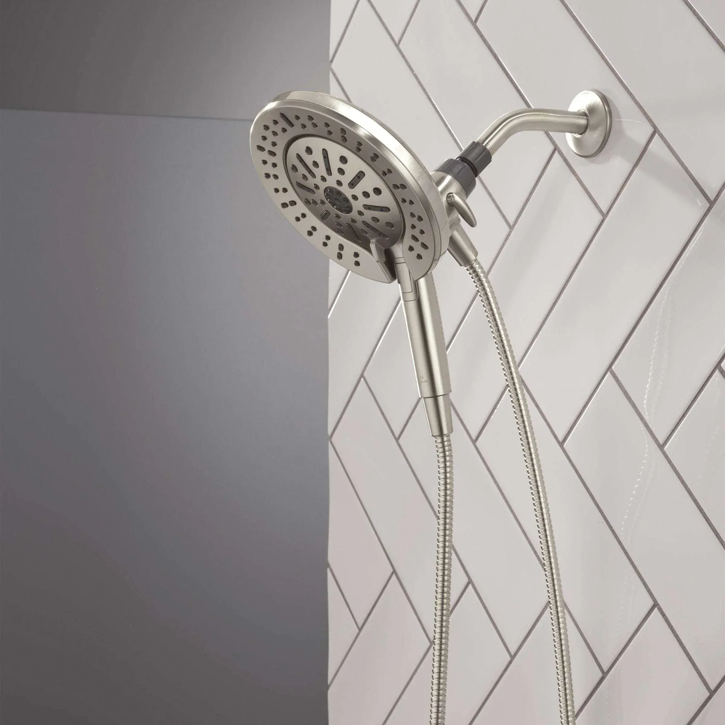 Delta 6-setting In2ition Hand Shower With ProClean - Image 2