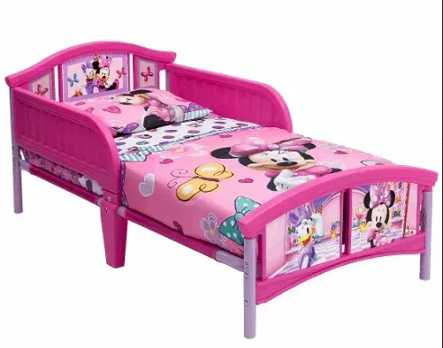 Delta Children Disney Minnie Mouse Plastic Toddler Bed - Image 2