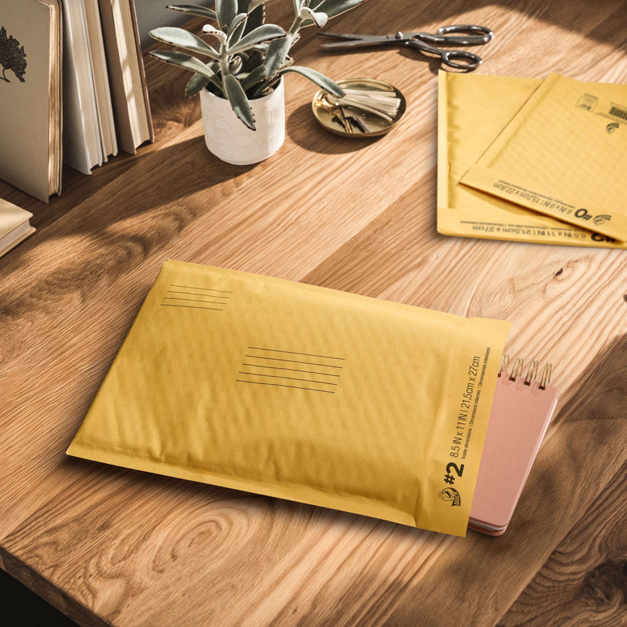 Duck Self-Seal Kraft Bubble Mailer #2, 8.5" x 11", Solid Print, 12 Pack - Image 7