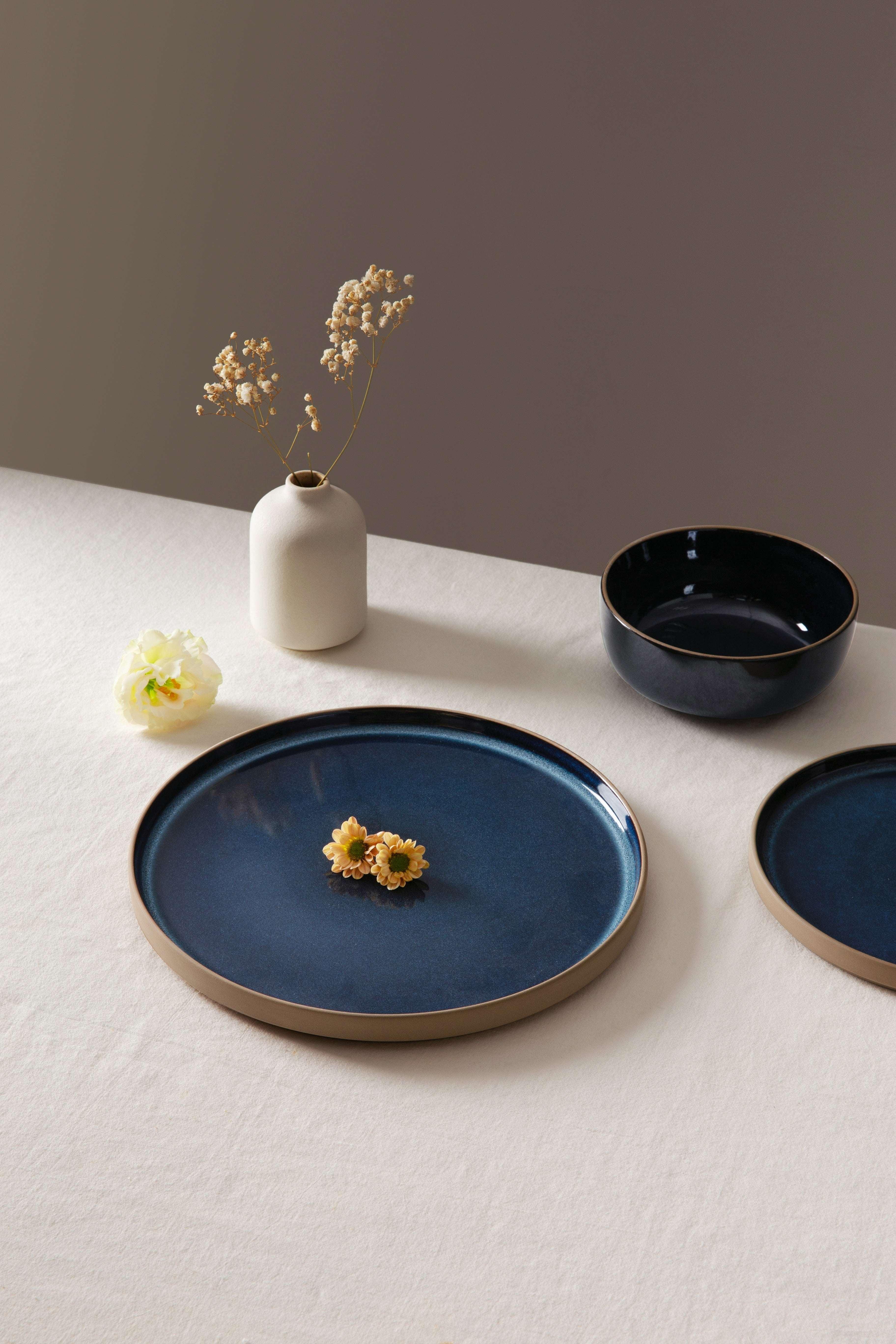 Famiware Nature 12-Piece Dinnerware Sets, Stoneware Dish Set, Midnight Blue - Image 5