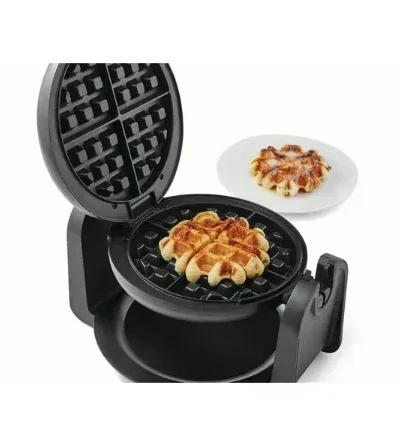 Farberware Single-Flip Waffle Maker, Black with Stainless Steel Decoration - Image 2