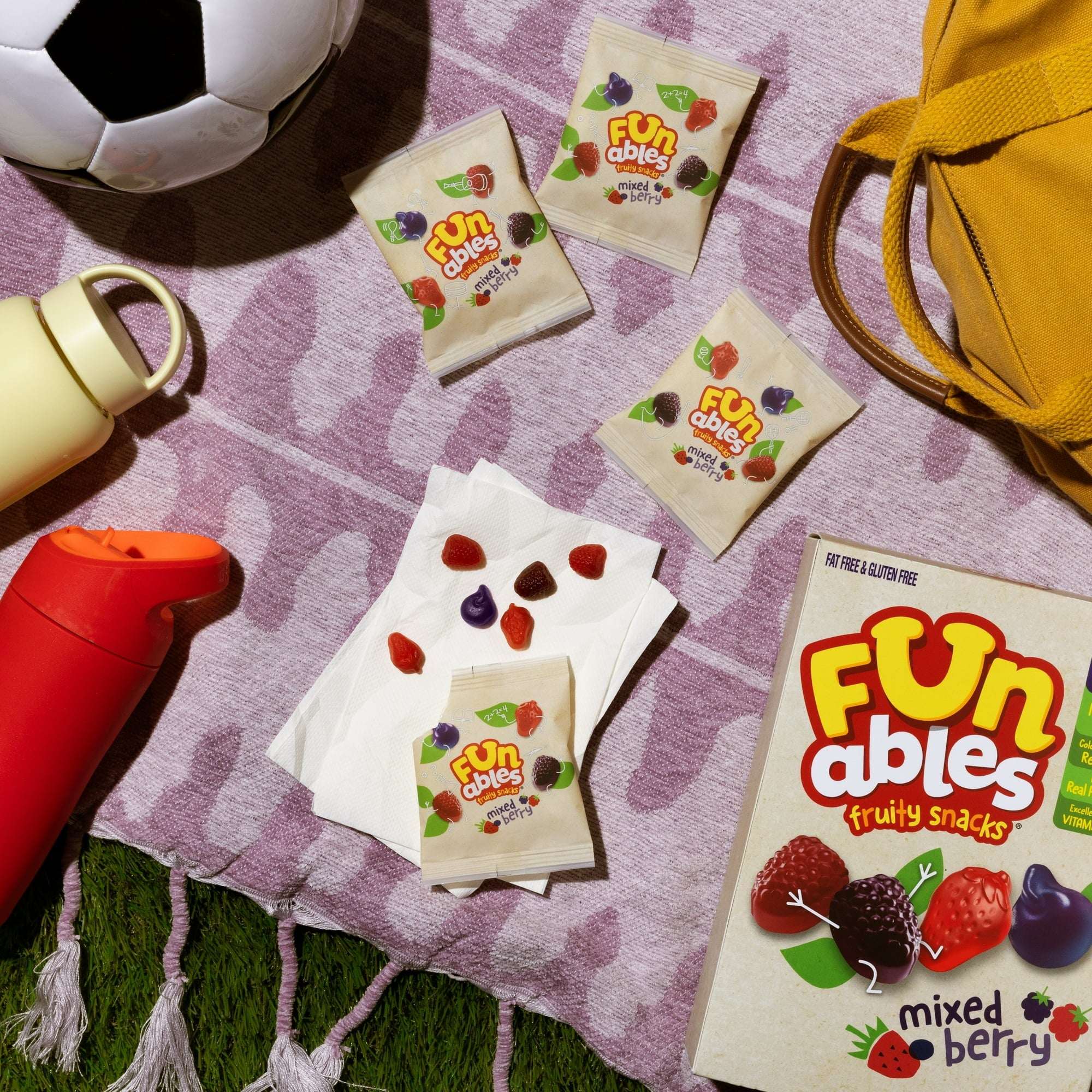 Funables Fruity Snacks, Mixed Berry Flavored Snacks, 0.8 oz, 22 Count - Image 7