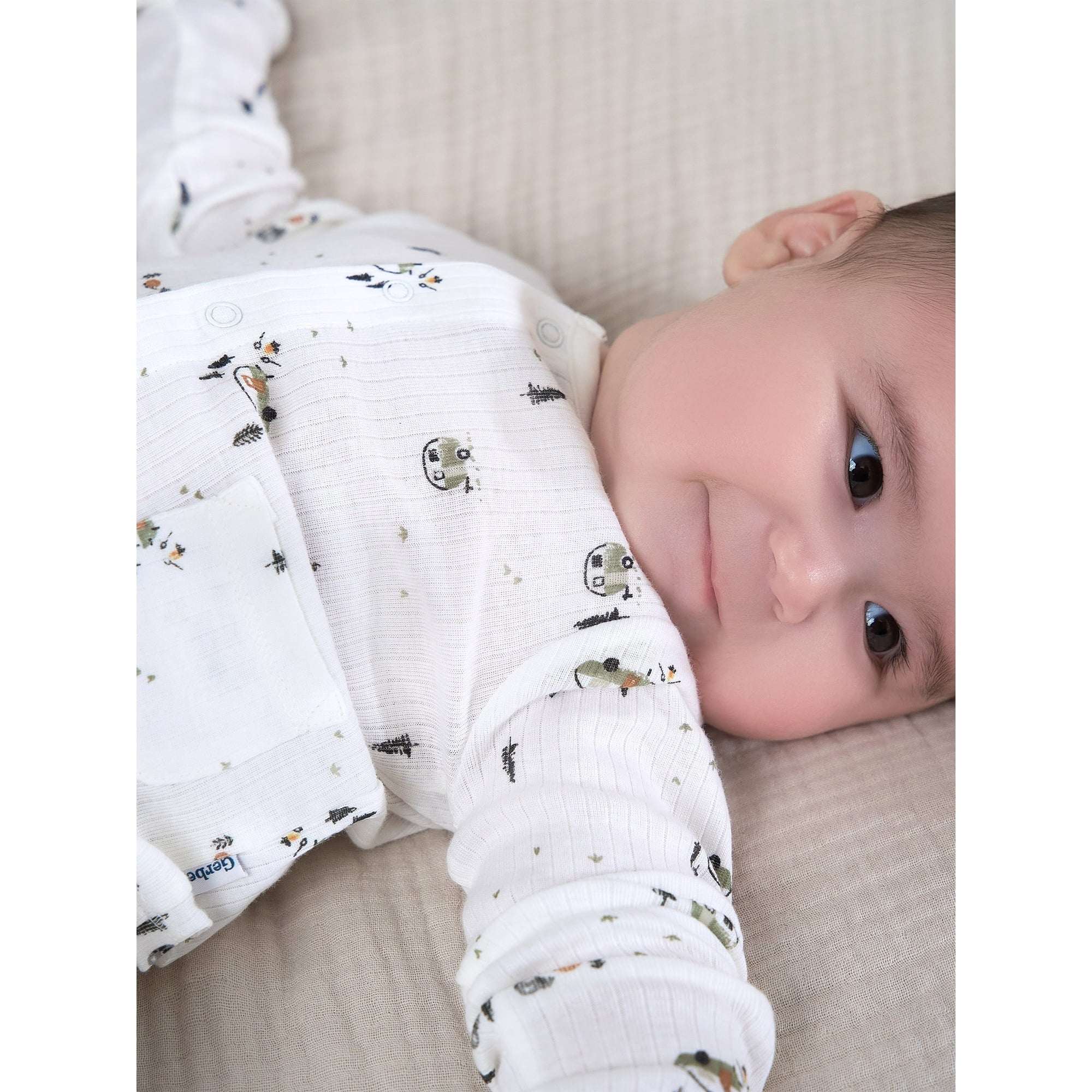 Gerber Baby Unisex Take Me Home Set, 3-Piece, Sizes Preemie - Image 6