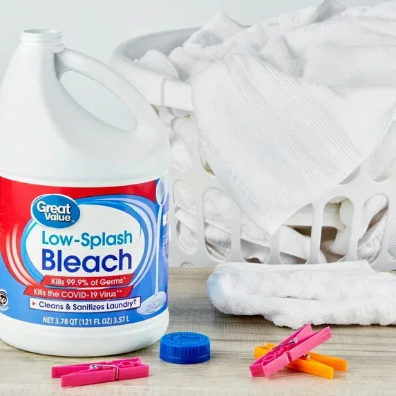 Great Value Concentrated Low Splash Bleach Regular, 121 floz - Image 4