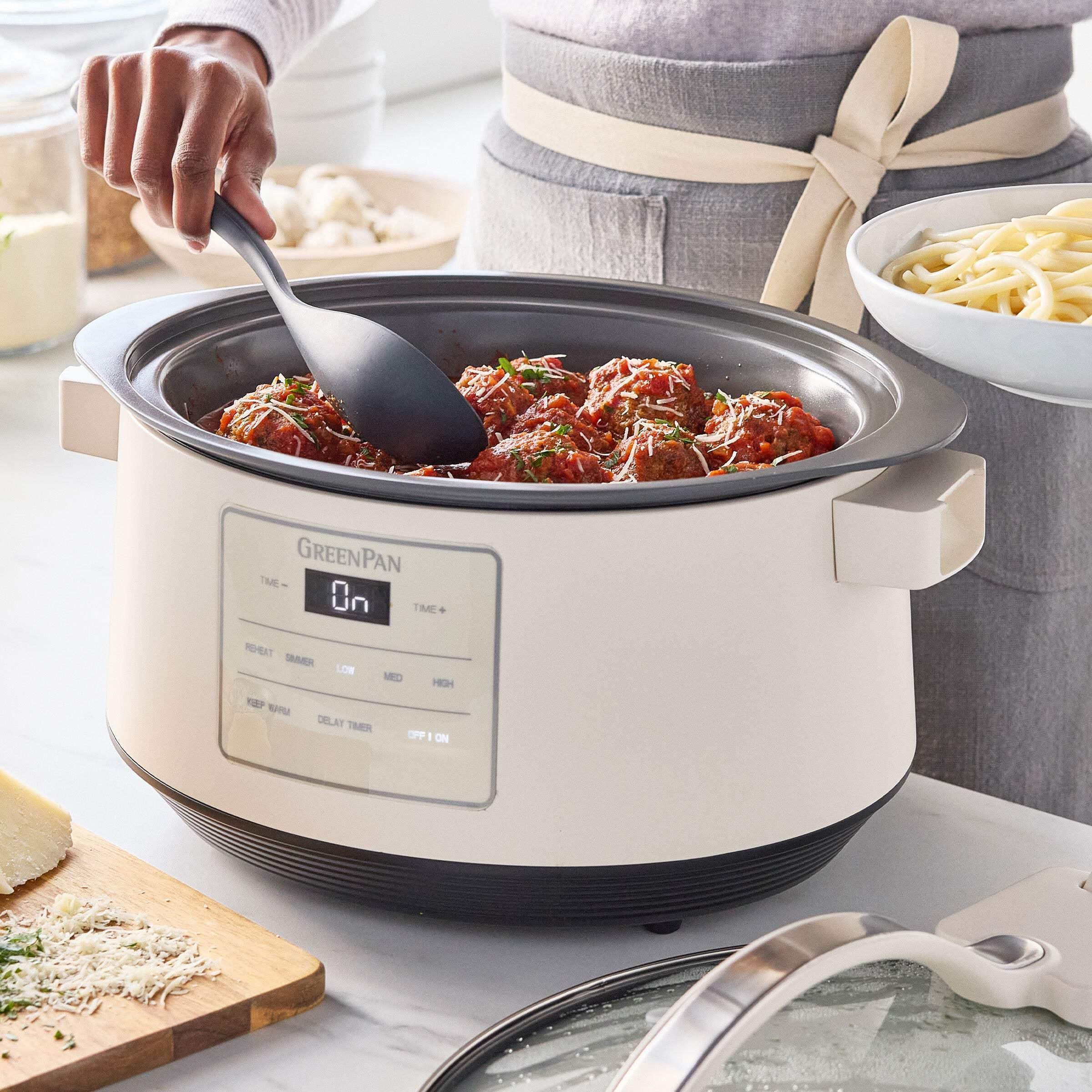 GreenPan 8 Quart Family Size Locking Lid Slow Cooker, Cream - Image 6