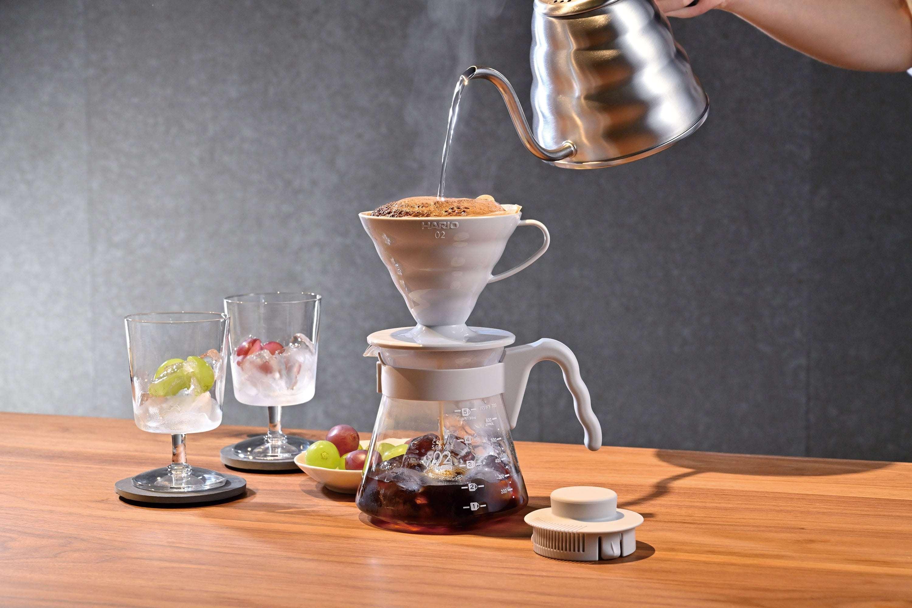 Hario V60 Pour Over Coffee Starter Set, 02 Red - Image 2