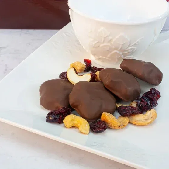 Hebert Candies Milk Chocolate Cranberry Cashew Caramels, 1.8 lb, 36 Total Pieces - Image 3