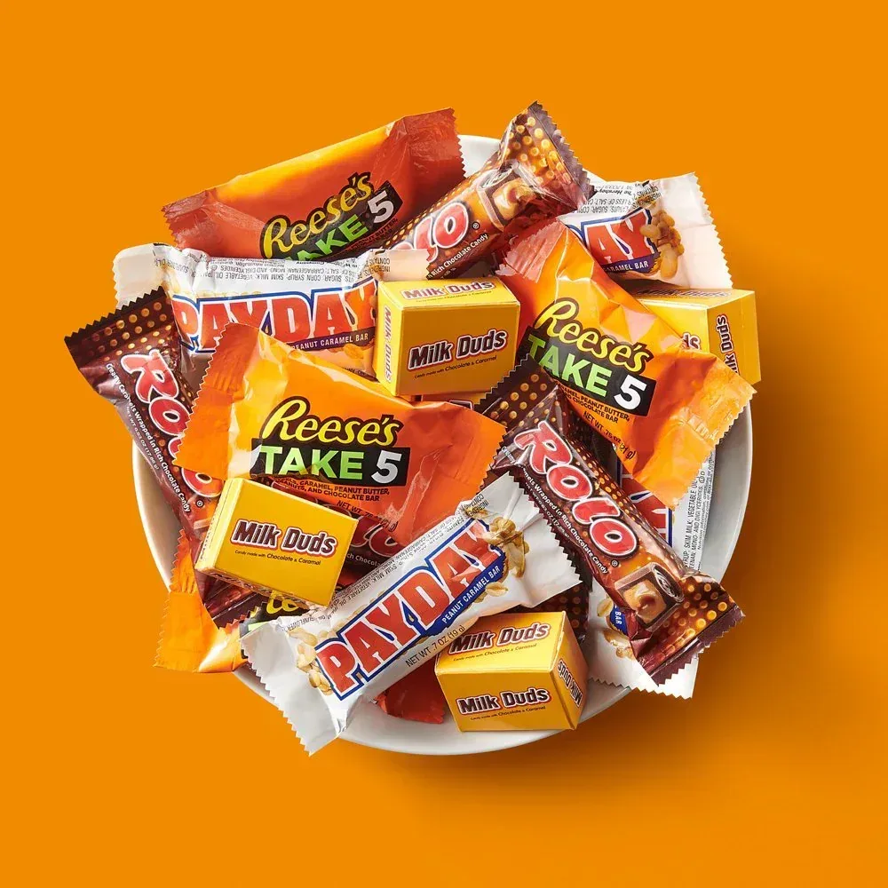 Hershey Assorted Caramel Flavored Snack Size Candy, Party Pack 32.08 Oz - Image 5