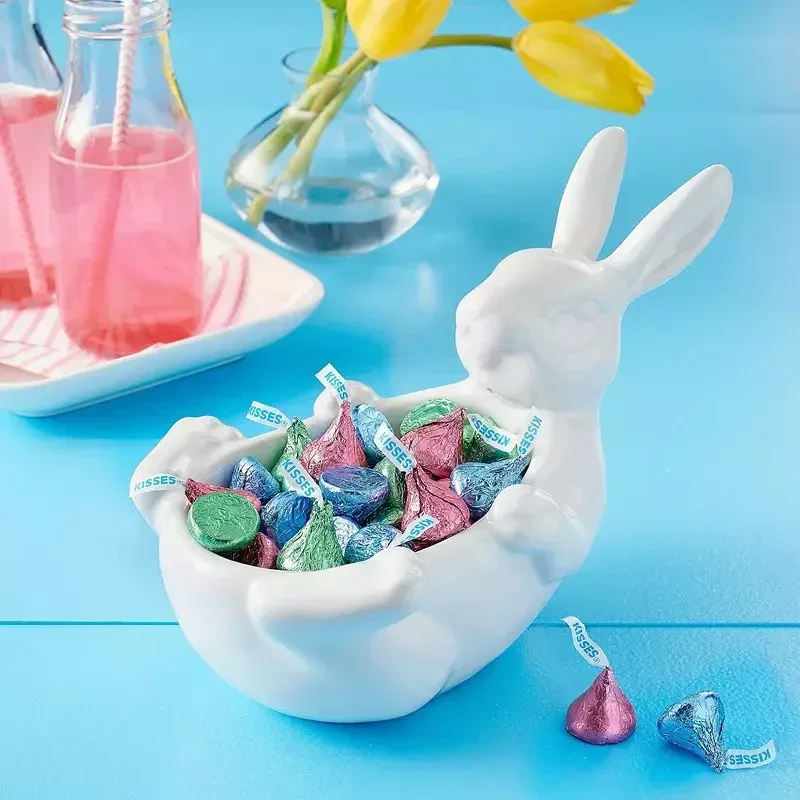Hershey's Kisses Milk Chocolate, Easter Candy Bulk Bag, 330 ct. - Image 5