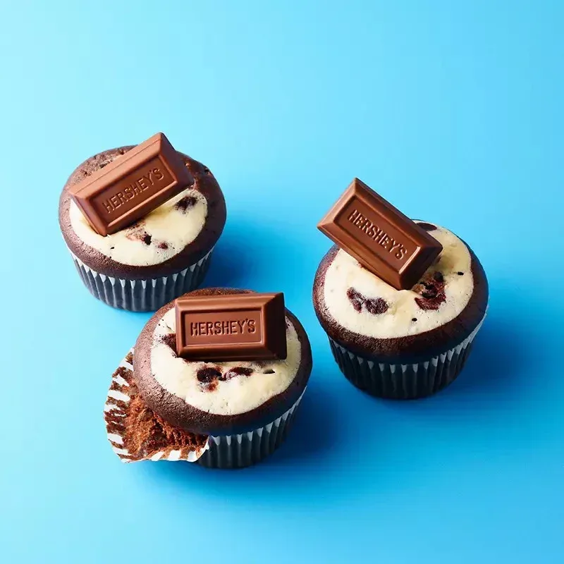 Hershey's Miniatures Assorted Milk And Dark Chocolate Candy Bars, 180 pk./56 oz. - Image 5