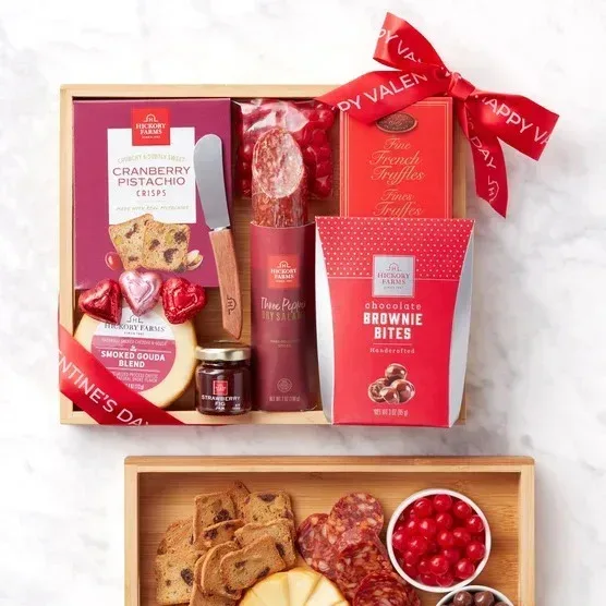 Hickory Farms Valentine's Day Gift Set - Image 3