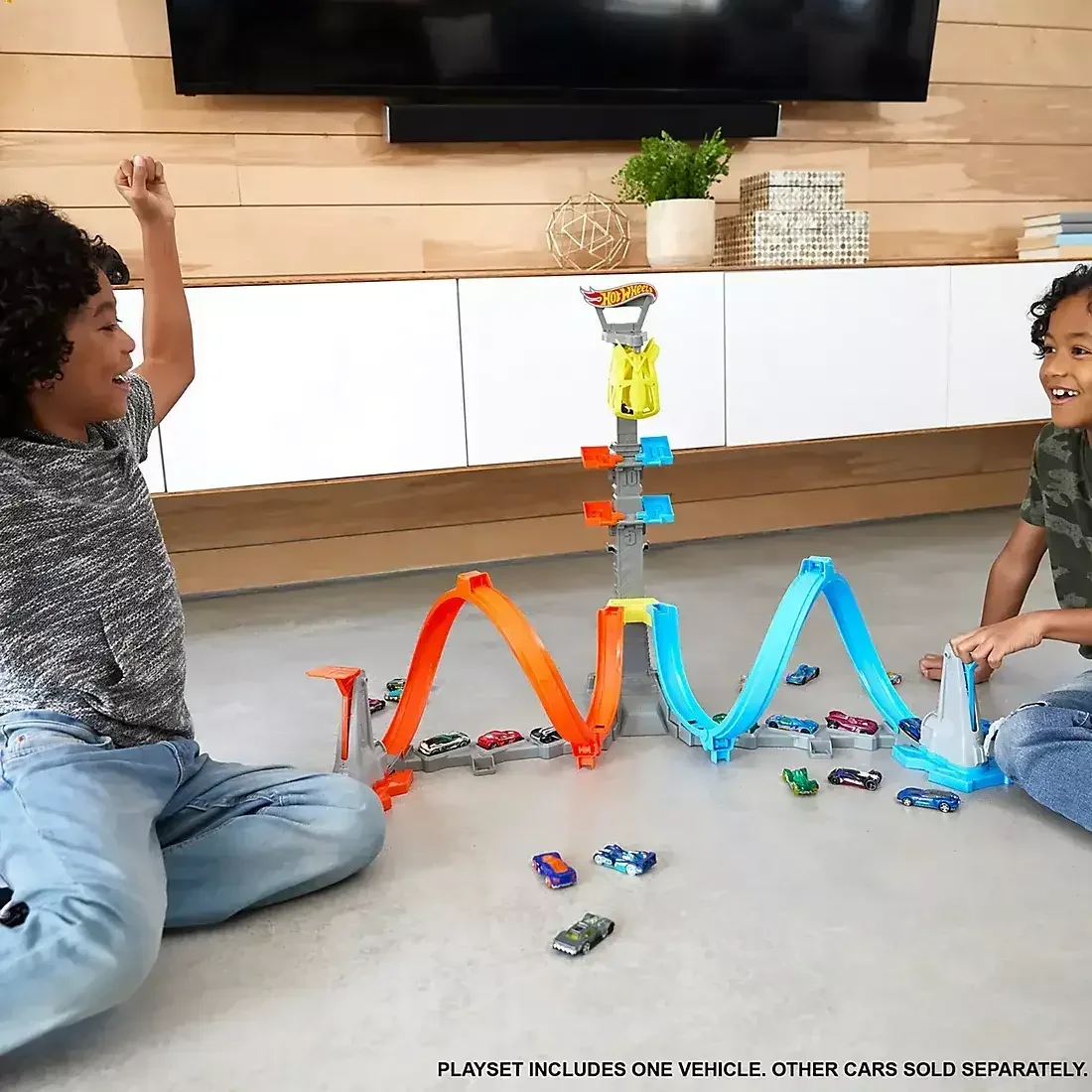 Hot Wheels Loop & Launch Track Set - Image 4