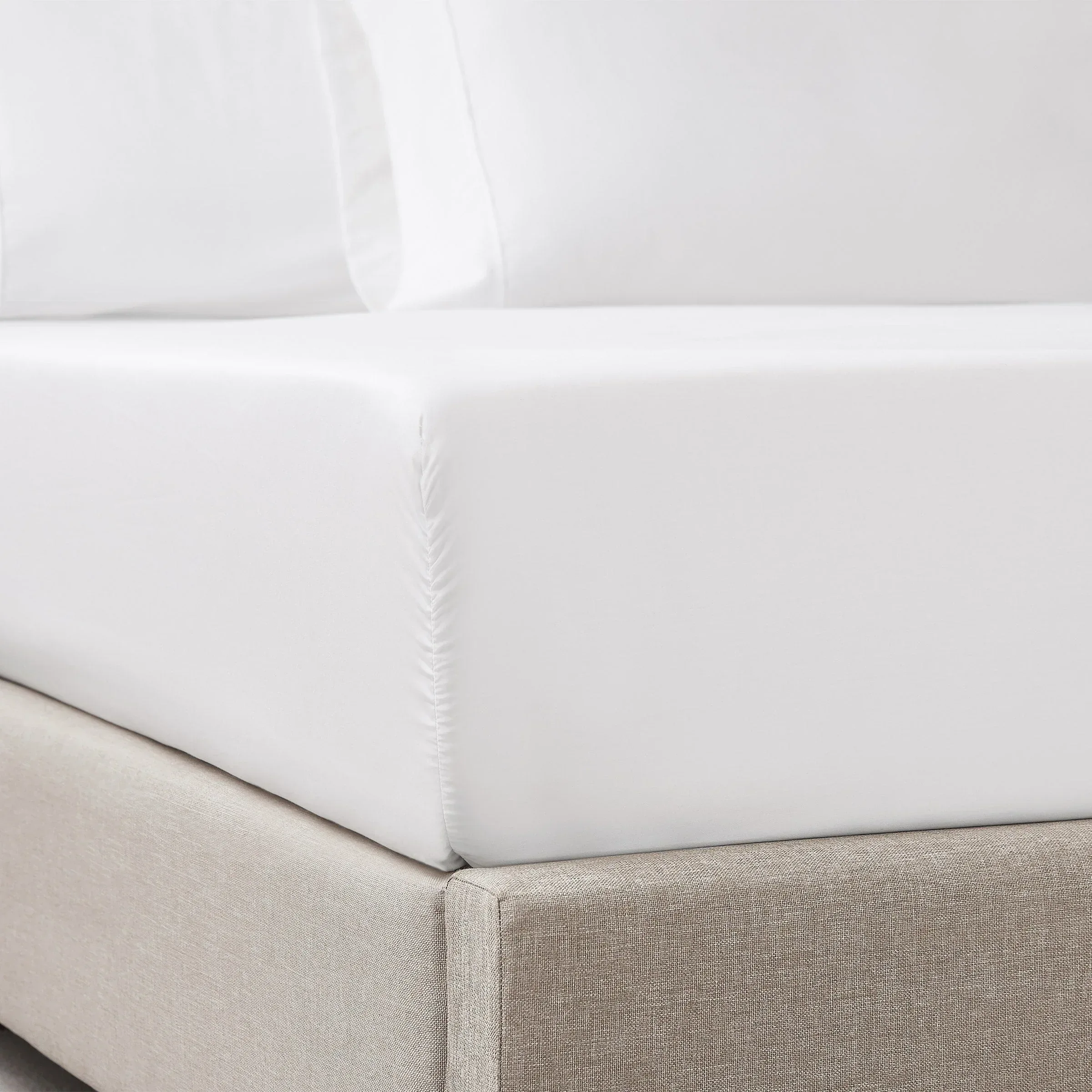 Hotel Signature Egyptian Cotton 400 Thread Count 6-piece Sheet Set - Image 4