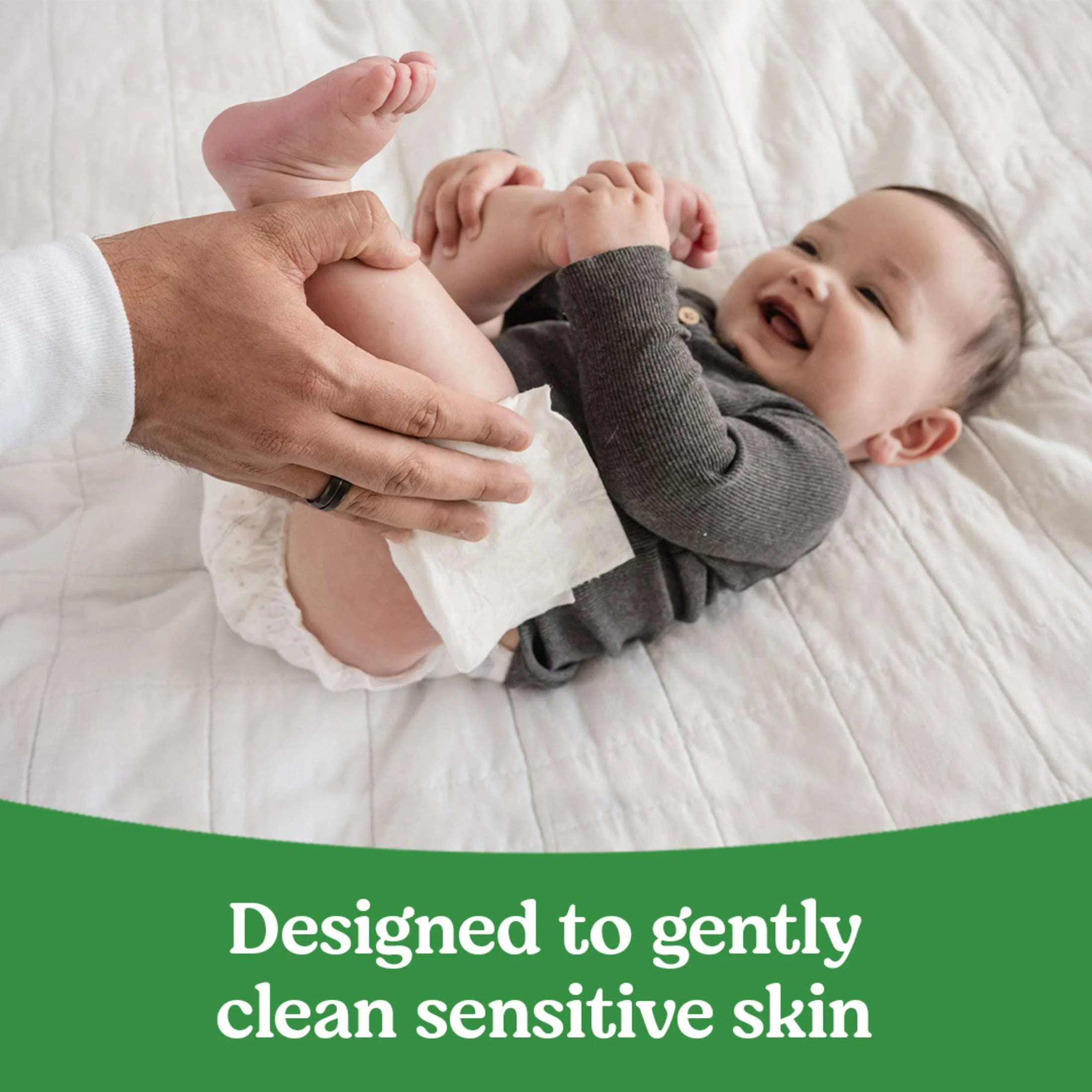 Huggies Natural Care Sensitive Baby Wipes, Unscented, 1 Flip-Top Pack, 56 Count (Select for More) - Image 2