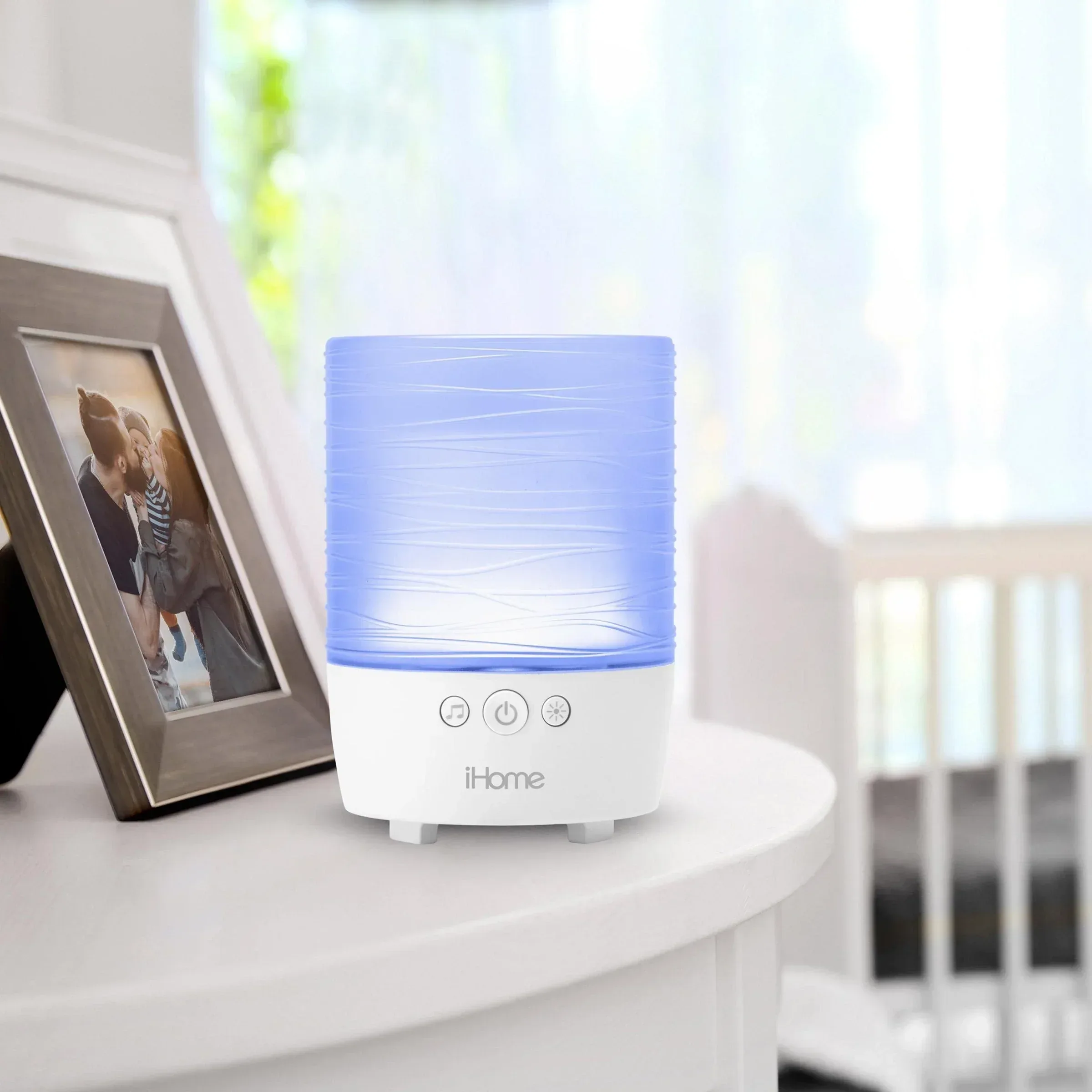 iHome Portable Bluetooth Candle Speaker - Image 7