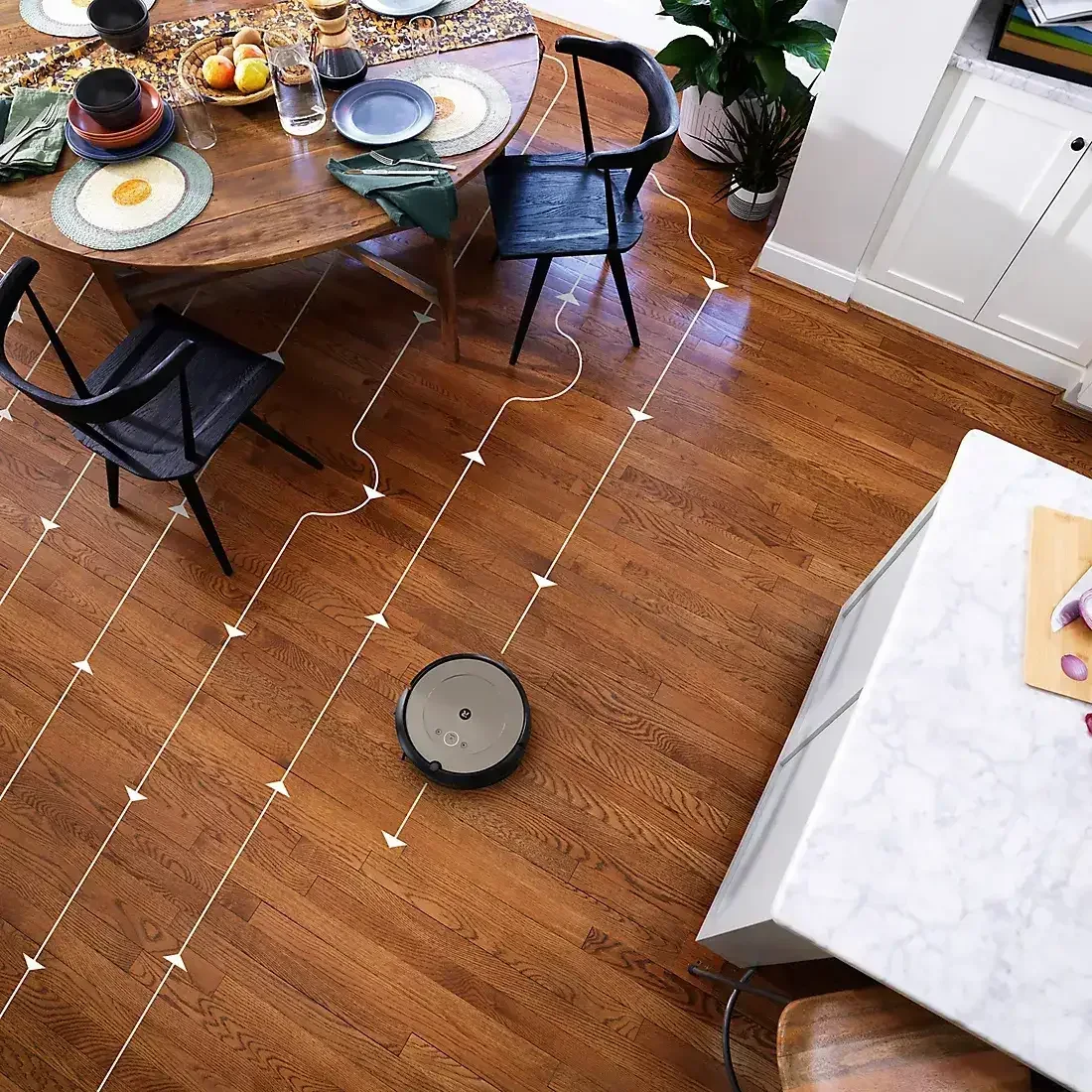 iRobot Roomba i1 Wi-Fi Connected Robot Vacuum - Image 3
