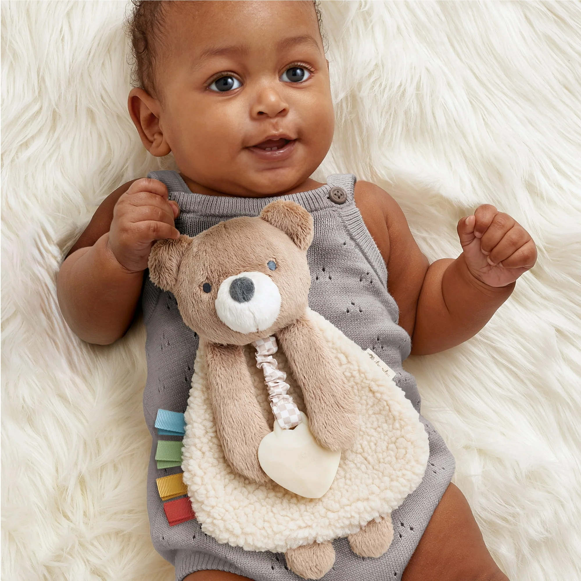 Itzy Ritzy Lovey - Image 24