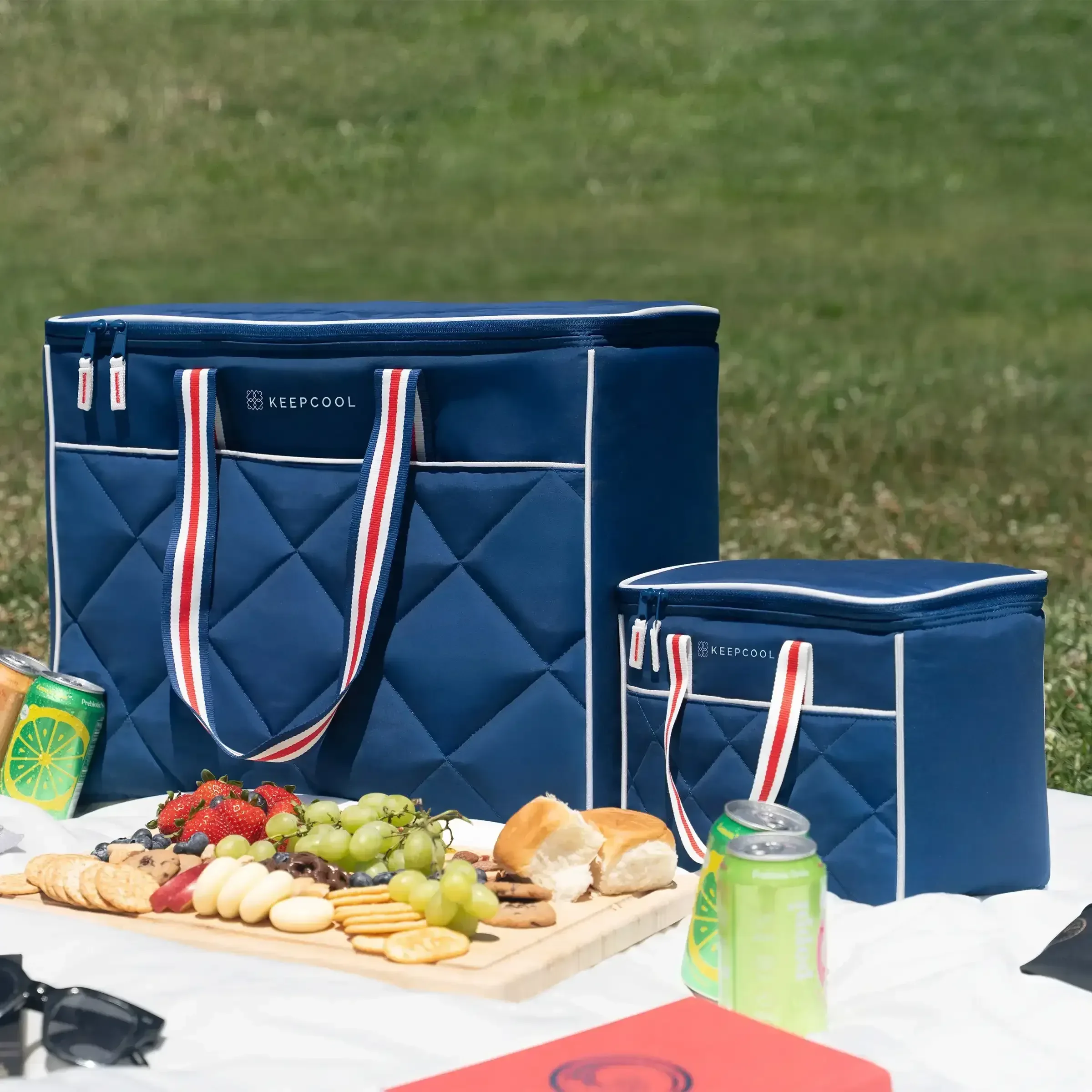 KeepCool Quilted Gemma Cooler Bags, Large and Lunch - Image 8