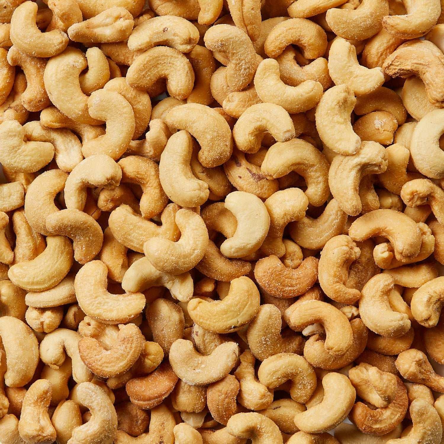 Kirkland Signature Fancy Whole Cashews, 2.5 lbs - Image 3