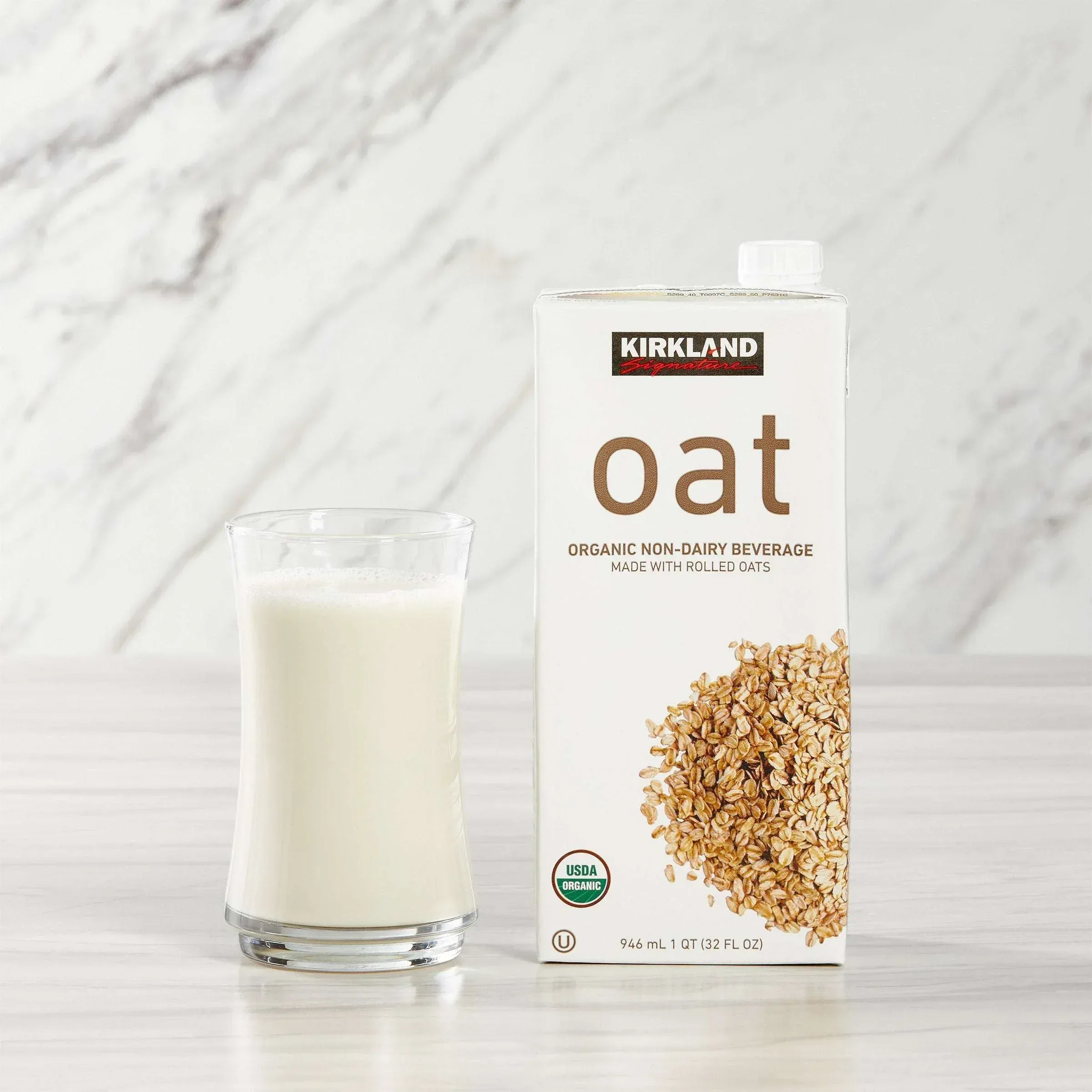 Kirkland Signature, Organic Non-Dairy Oat Beverage, 32 oz, 6-count - Image 3