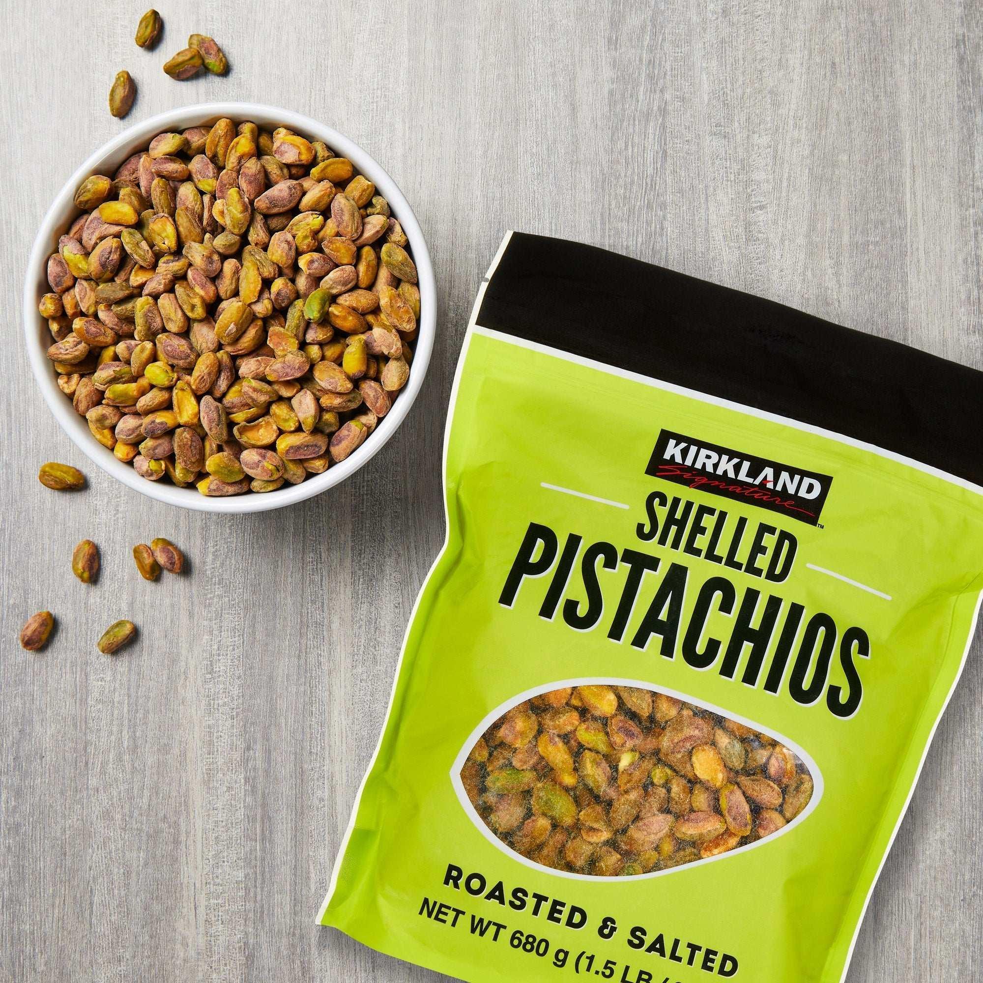Kirkland Signature Shelled Pistachios, Salted, 1.5 lbs - Image 3