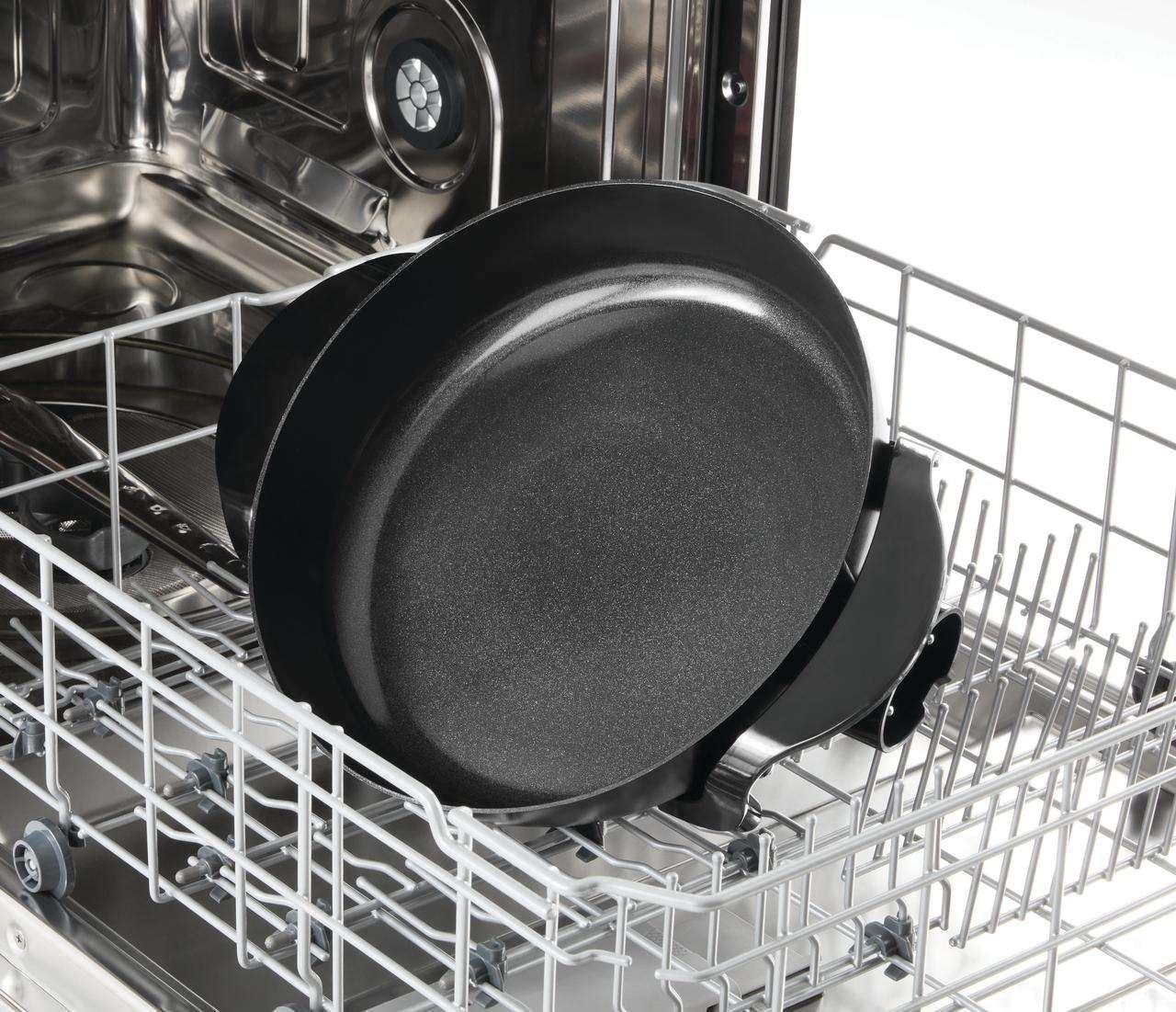 Mainstays 12" Round Ceramic Skillet, Black,Nonstick, 1200W, Removable Temp Control, Dishwasher Safe - Image 6