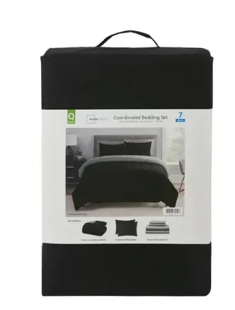 Mainstays Black Reversible 7-Piece Bed in a Bag Comforter Set with Sheets, Queen - Image 3
