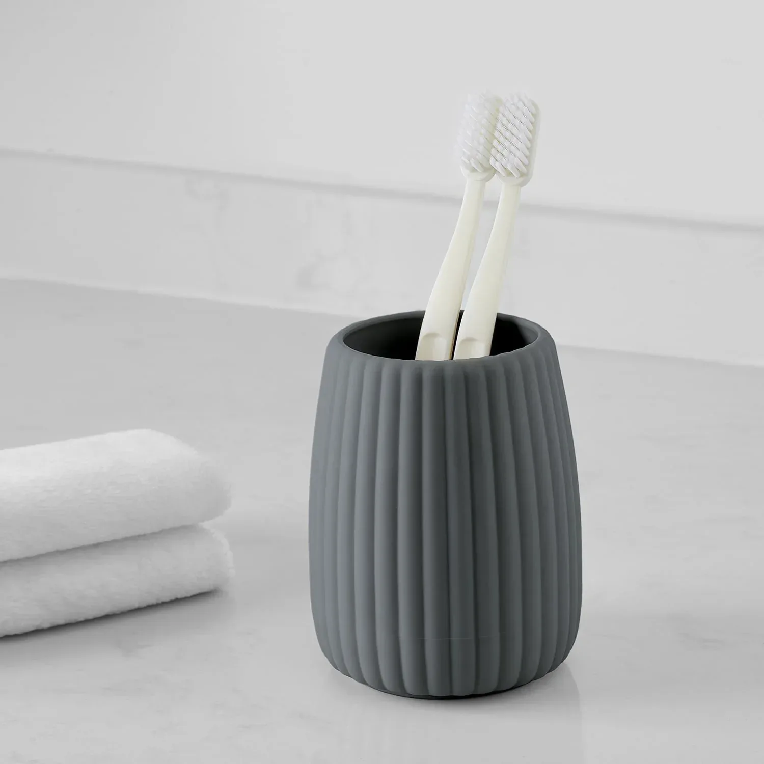 Mainstays Rubberized Plastic Ribbed Toothbrush Holder, Grey - Image 5