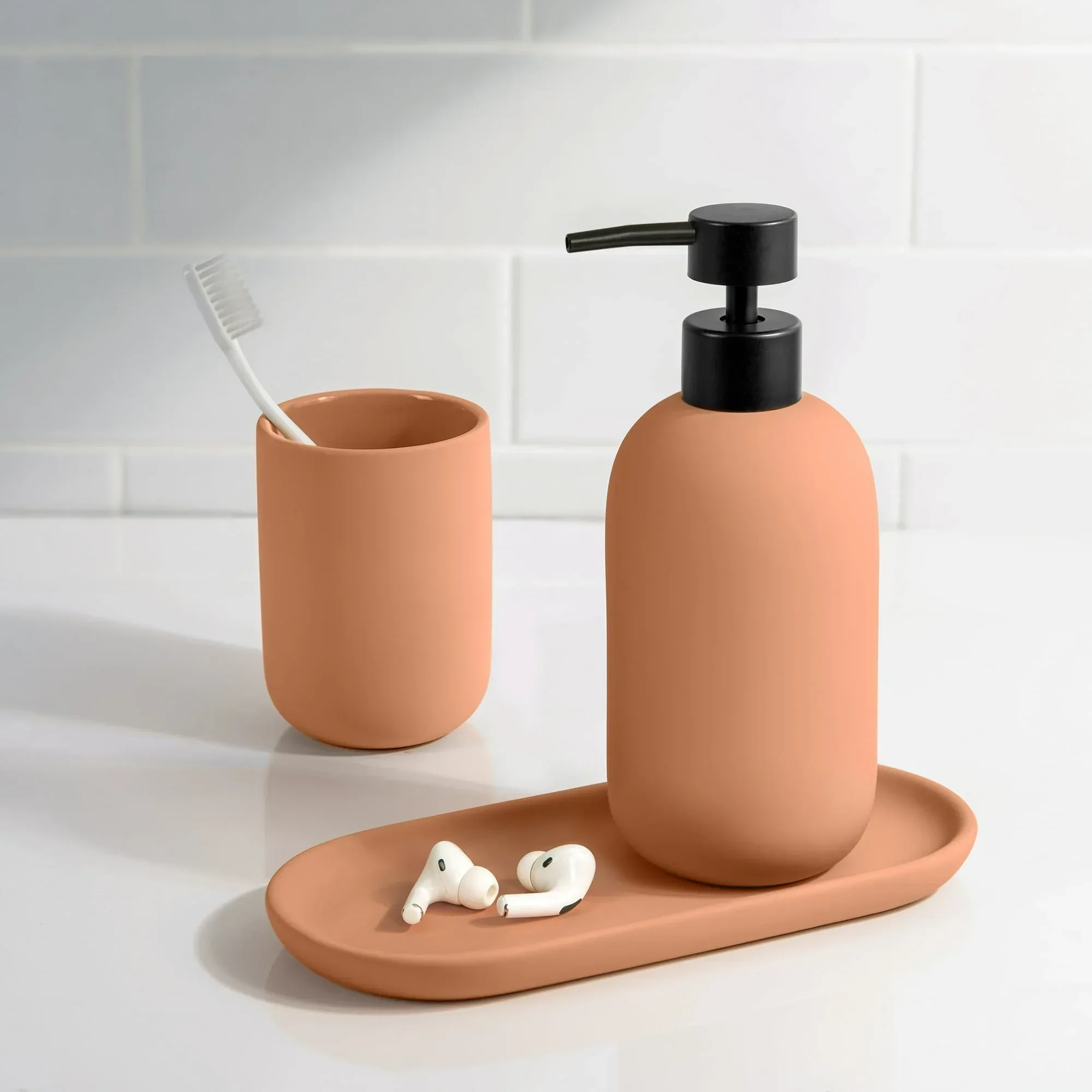 Mainstays Soft Touch Ceramic Toothbrush Holder for Adults - Image 17