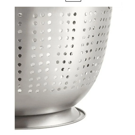Mainstays SS 5QT Multi-Use Colander for Straining, Draining & Rinsing Pasta, Fruits or Vegetables - Image 2