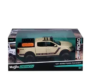Maisto 1:24 Die Cast Vehicle - Image 10