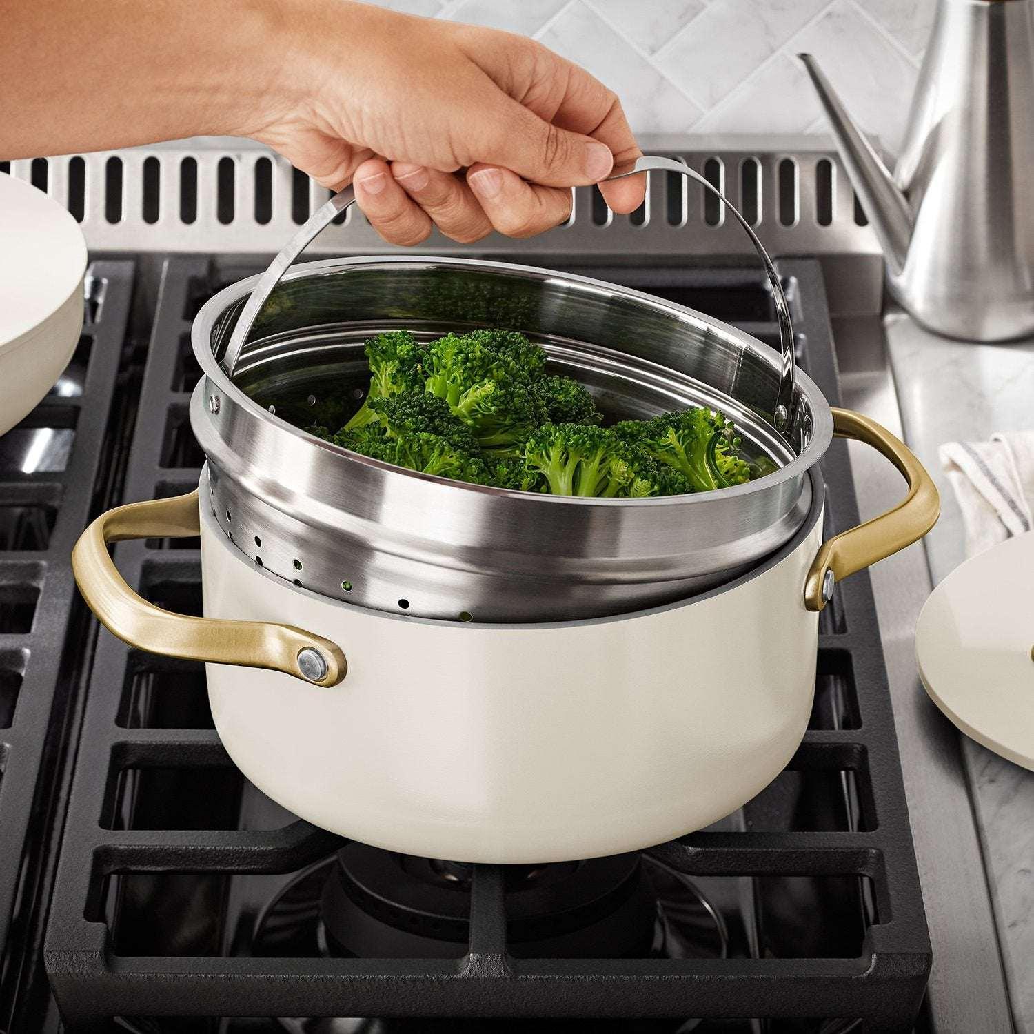 Member's Mark 11-Piece Modern Ceramic Cookware Set - Image 7