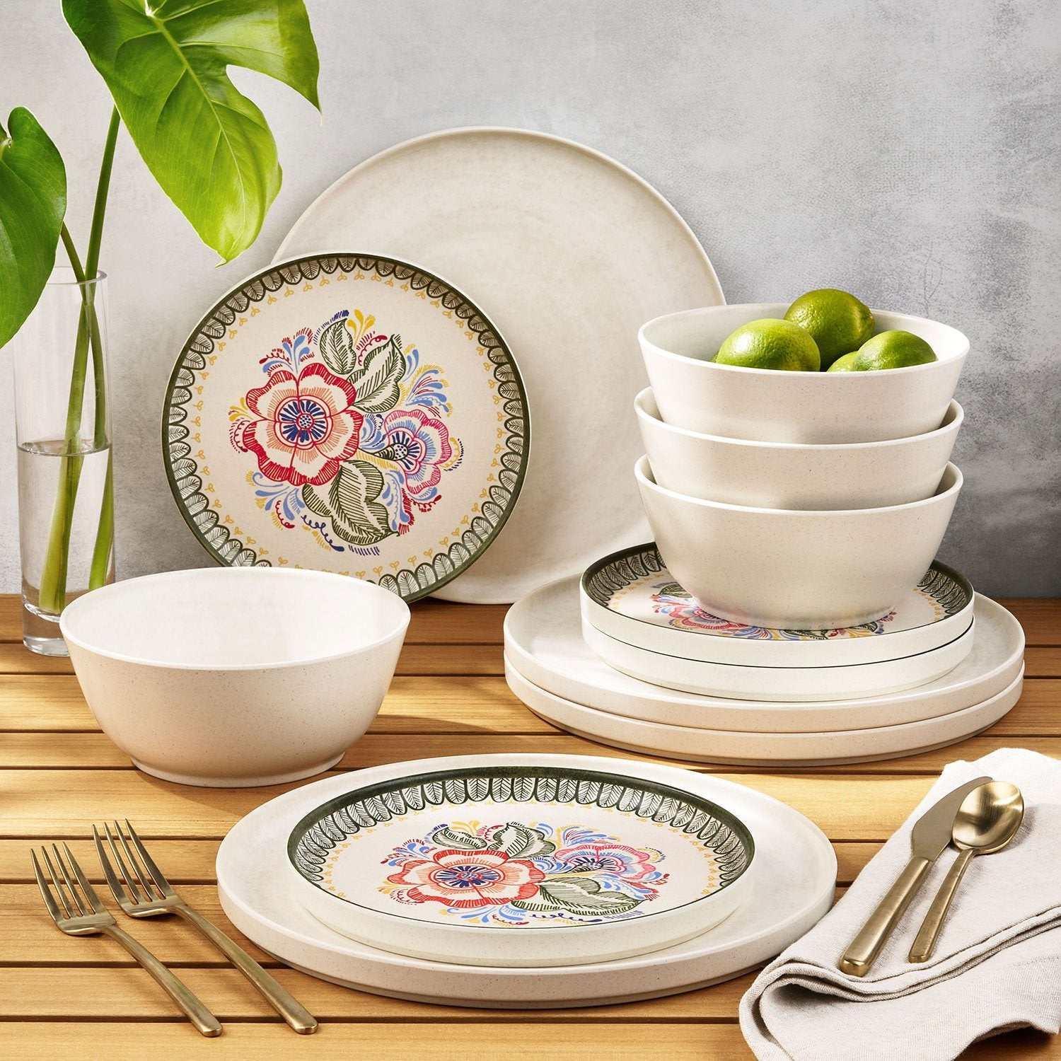 Member's Mark 12-Piece Bamboo Melamine Dinnerware Set - Image 19