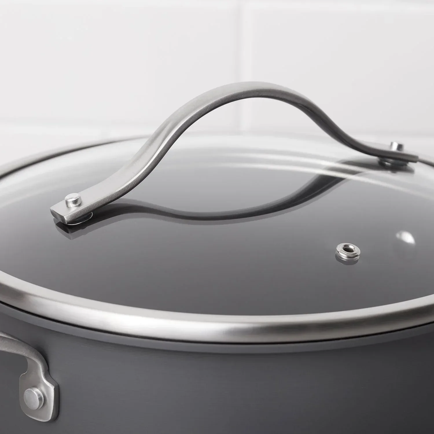 Member's Mark 15-Piece Hard Anodized Nonstick Aluminum Cookware Set - Image 20