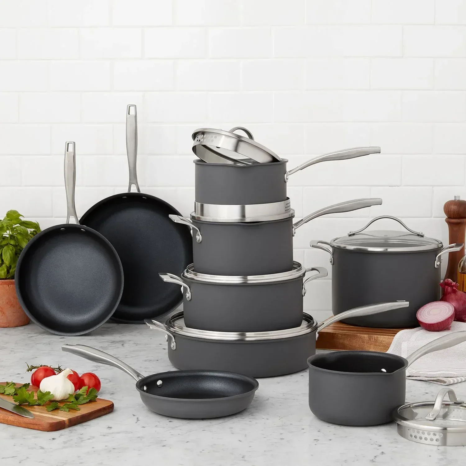 Member's Mark 15-Piece Hard Anodized Nonstick Aluminum Cookware Set - Image 3